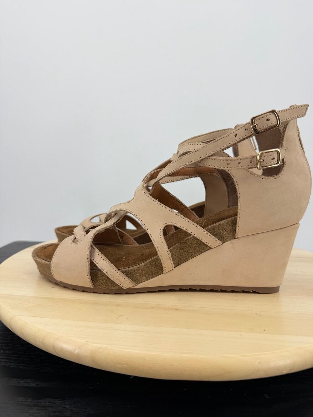 Mark Jenkins Womens Wedge Leather Sandals Size 9 Tan Boho Casual Summer Shoes
